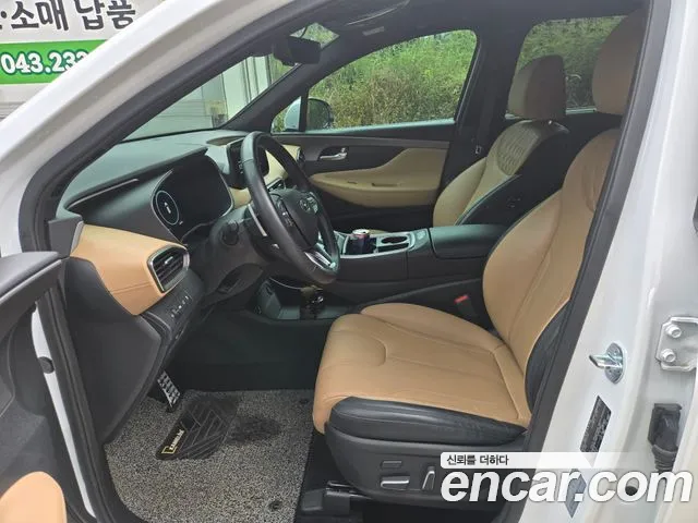 Hyundai Santa Fe Santa Fe (New) — Фото автомобиля 16