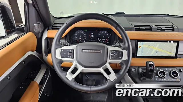 Land Rover Defender — Фото автомобиля 20