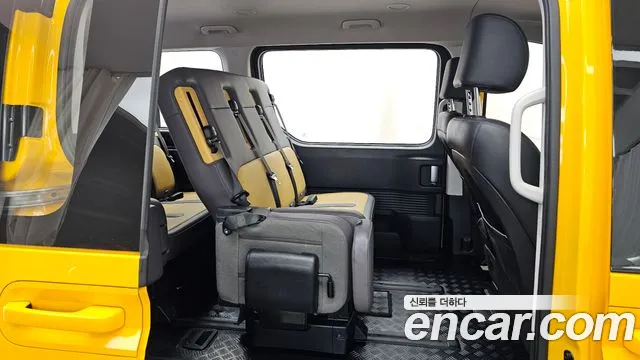 Hyundai Staria — Фото автомобиля 18