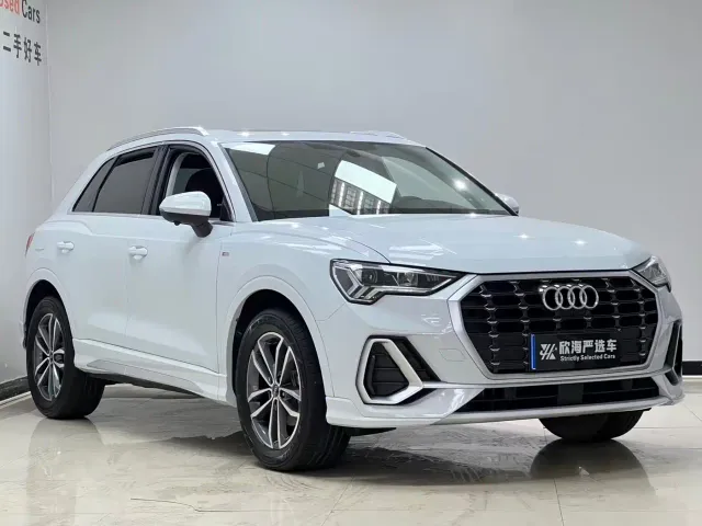 Audi Q3 — Фото автомобиля 3
