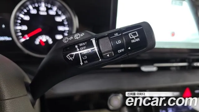 Kia Canival Carnival 4 поколение Бензин 11 мест Prestige — Фото автомобиля 16