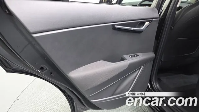 Kia Niro All Niro EV Air — Фото автомобиля 25