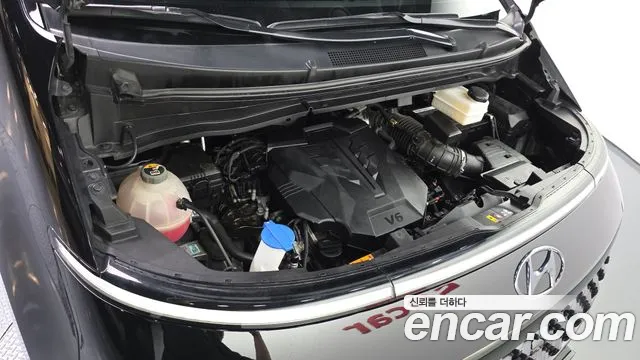 Hyundai Staria Staria L3.5 Lounge 9 мест — Фото автомобиля 5