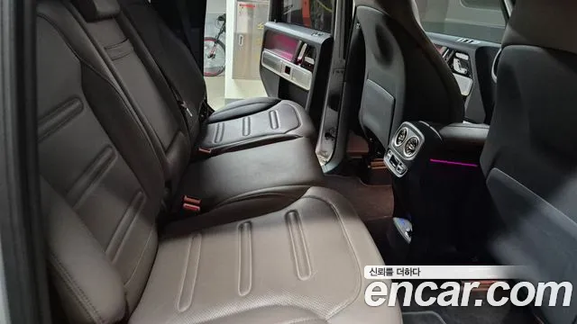 Mercedes-Benz G-Class — Фото автомобиля 10