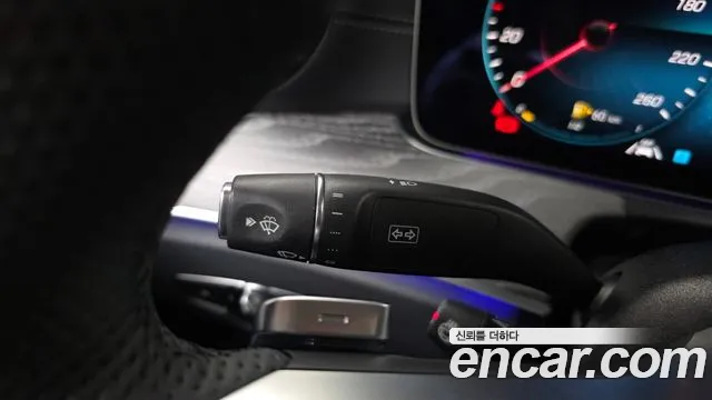 Mercedes-Benz CLS-Class — Фото автомобиля 24