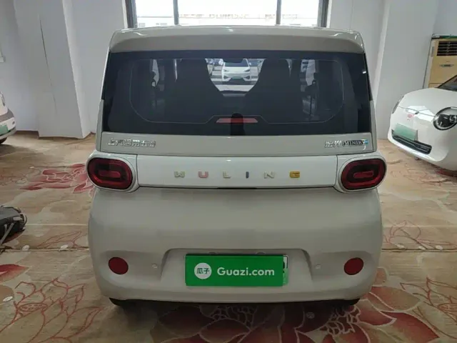 Wuling Hongguang Mini EV — Фото автомобиля 5