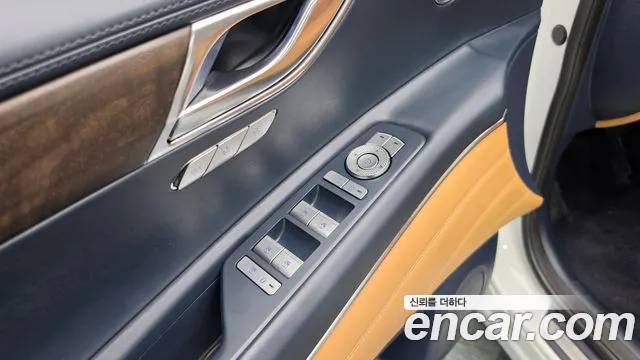 Genesis GV80 — Фото автомобиля 27