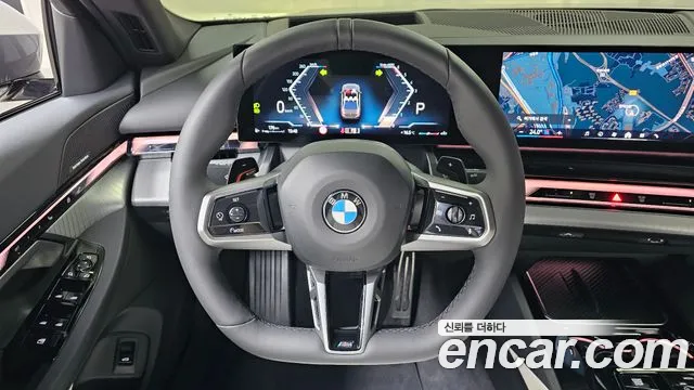 BMW 5 Series G60 — Фото автомобиля 19