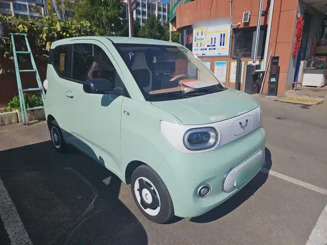 Wuling Hongguang Mini EV — Фото автомобиля 3
