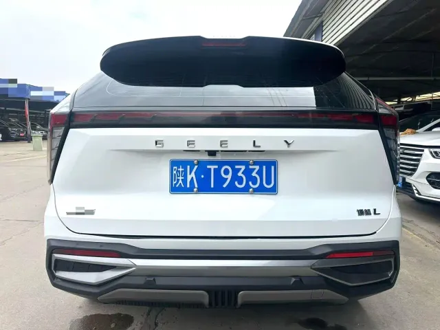 Geely Boyue L — Фото автомобиля 10
