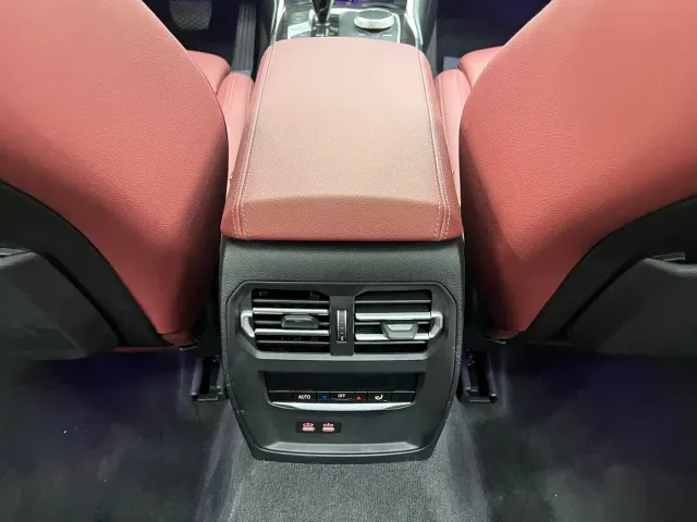 BMW 3 Series — Фото автомобиля 18