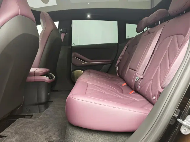 Nio ET5 Touring — Фото автомобиля 11