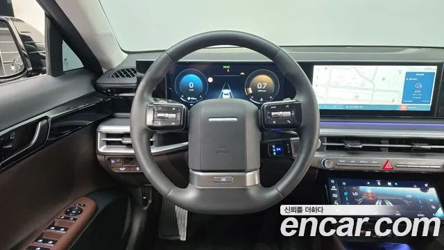 Hyundai Grandeur GN7 — Фото автомобиля 12