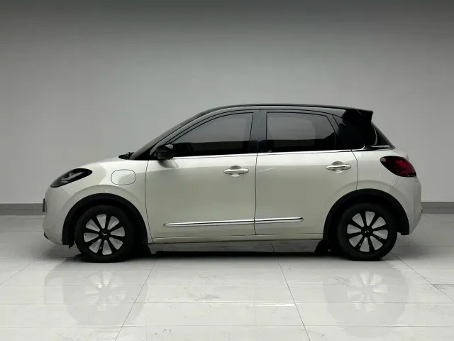 Wuling Bingo — Фото автомобиля 6