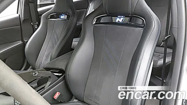 Hyundai AVANTE — Фото автомобиля 17