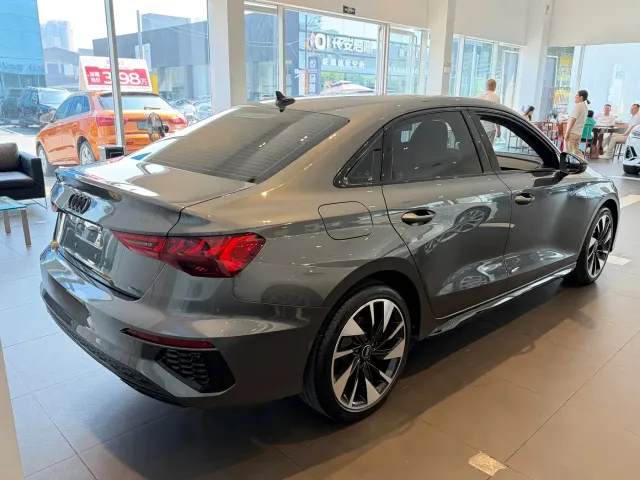 Audi A3 — Фото автомобиля 5