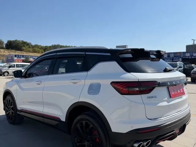 Geely Binyue — Фото автомобиля 7