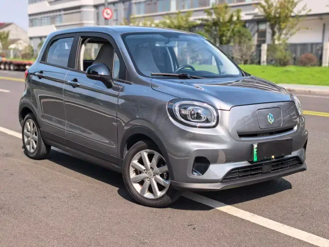 Leapmotor T03 — Фото автомобиля 3