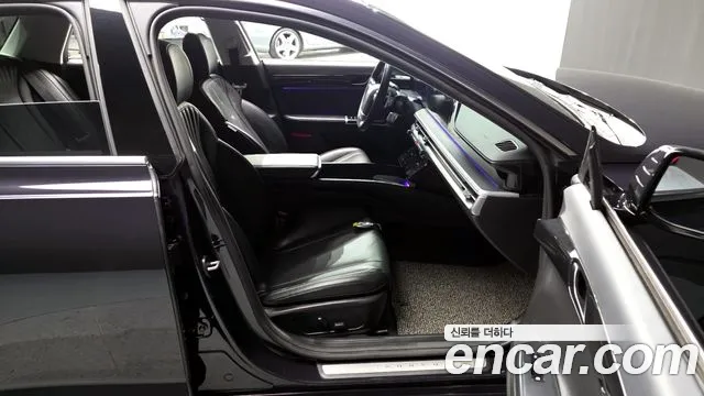Hyundai Grandeur Grandeur (GN7) 3.5 Бензин 4WD — Фото автомобиля 11
