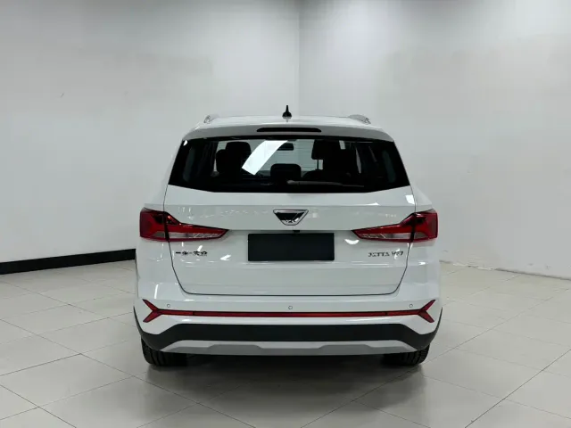 Jetta VS7 — Фото автомобиля 5