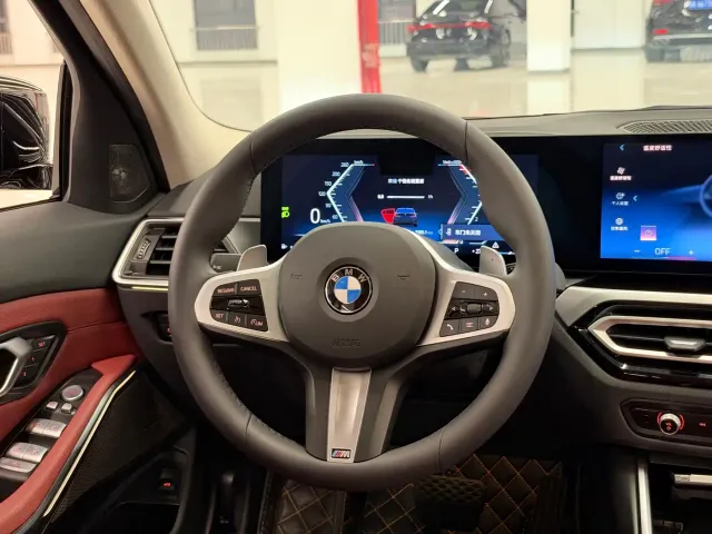 BMW 3 Series — Фото автомобиля 11