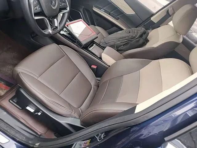 BYD Song MAX — Фото автомобиля 14