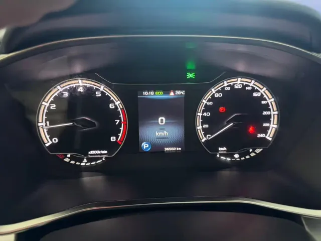 Geely Binyue — Фото автомобиля 11
