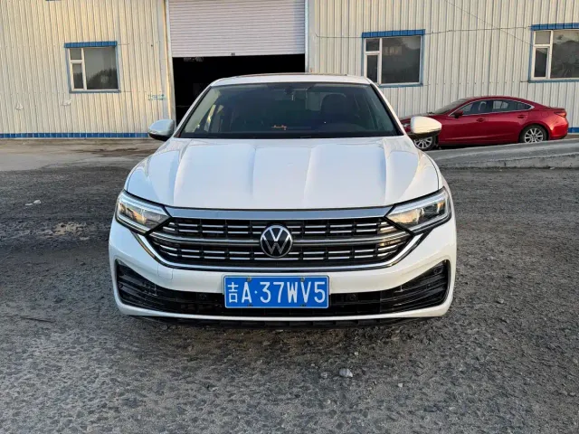 Volkswagen Sagitar — Фото автомобиля 2