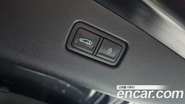 Genesis GV70 2.5T Бензин AWD — Фото автомобиля 17