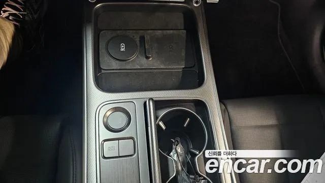 Hyundai Grandeur GN7 — Фото автомобиля 16