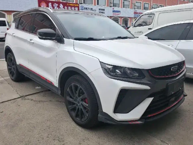 Geely Binyue — Фото автомобиля 3