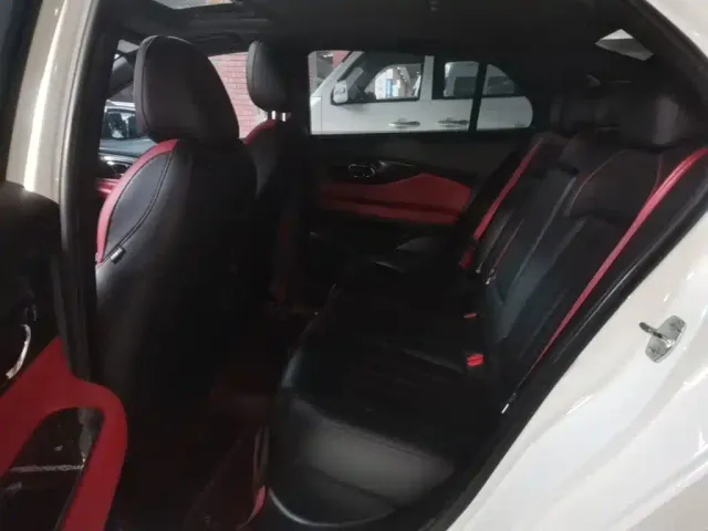 GAC Trumpchi Emkoo — Фото автомобиля 16