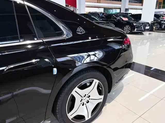Mercedes-Benz Maybach S-Class 2024 Facelift S 480 4MATIC — Фото автомобиля 8