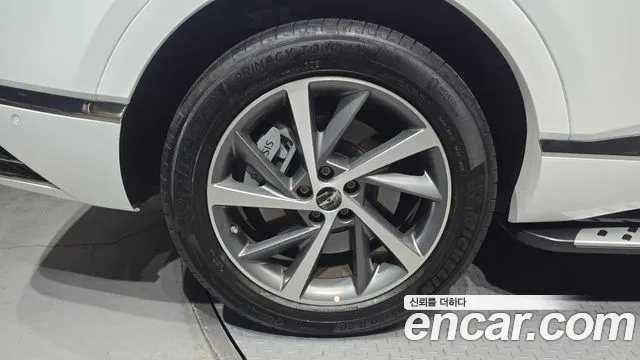 Genesis GV80 2.5T Бензин 2WD — Фото автомобиля 5