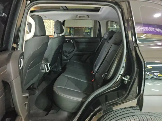 Haval Big Dog — Фото автомобиля 16