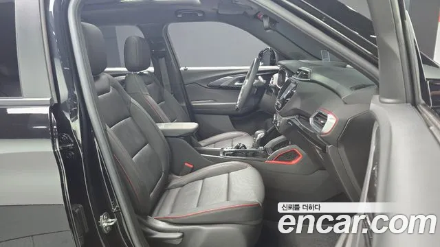 ChevroletGMDaewoo Trailblazer Trailblazer 1.3 турбо 4WD — Фото автомобиля 11