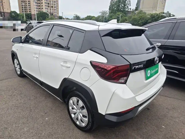 Toyota YARiS L Zhi Xuan — Фото автомобиля 4