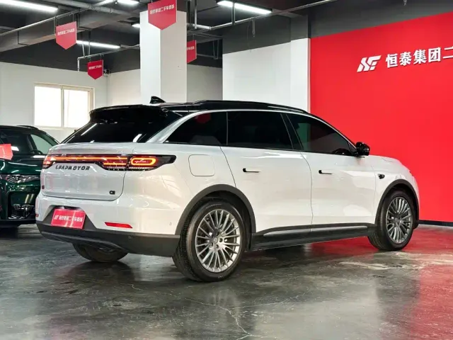 Leapmotor Leapmotor C11 2024 Pure Electric 580 Premium Edition — Фото автомобиля 9