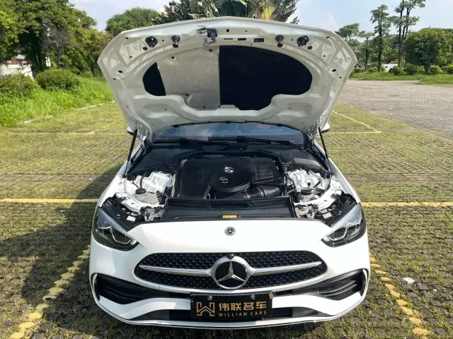 Mercedes-Benz C-Class — Фото автомобиля 20