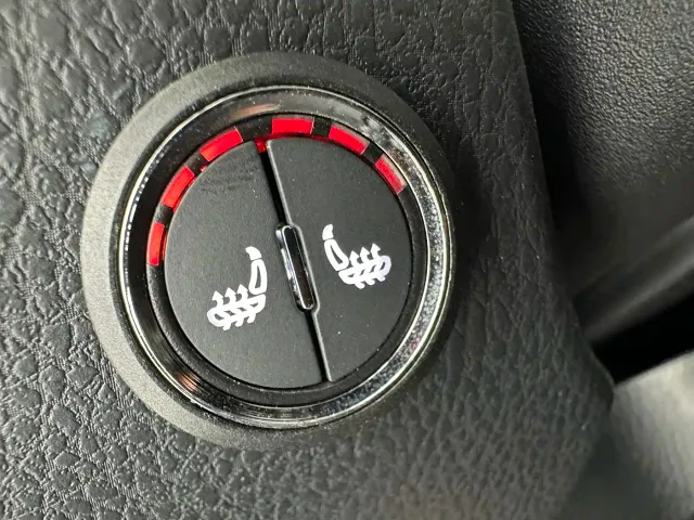 Toyota YARiS L Zhi Xuan — Фото автомобиля 12