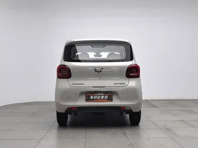 Wuling Hongguang Mini EV — Фото автомобиля 4