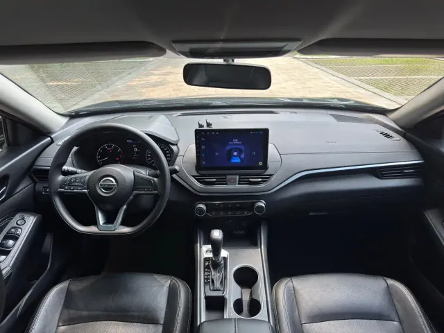 Nissan Teana — Фото автомобиля 8