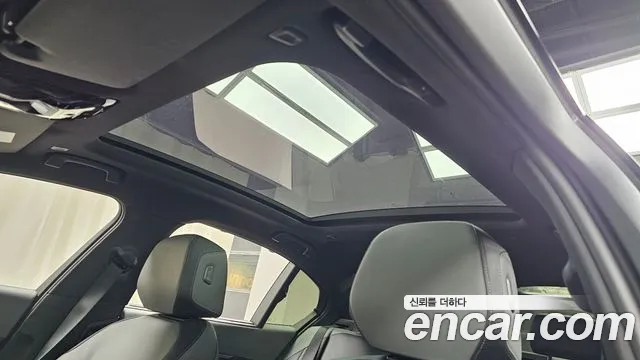 BMW 5-Series 5 серия (G60) 530i xDrive M Sport — Фото автомобиля 15