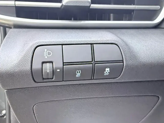 Hyundai Elantra — Фото автомобиля 11