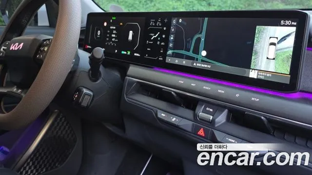 Kia EV9 — Фото автомобиля 6