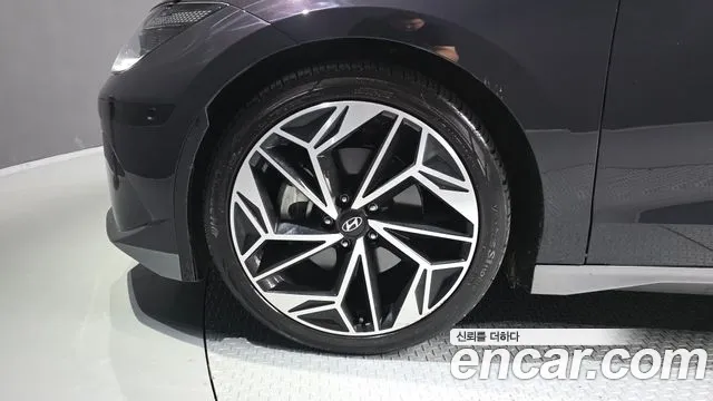 Hyundai Ioniq 6 — Фото автомобиля 5