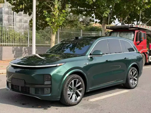 Фотография автомобиля — Li Auto L8