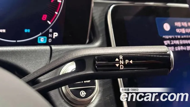 Mercedes-Benz E-Class — Фото автомобиля 9
