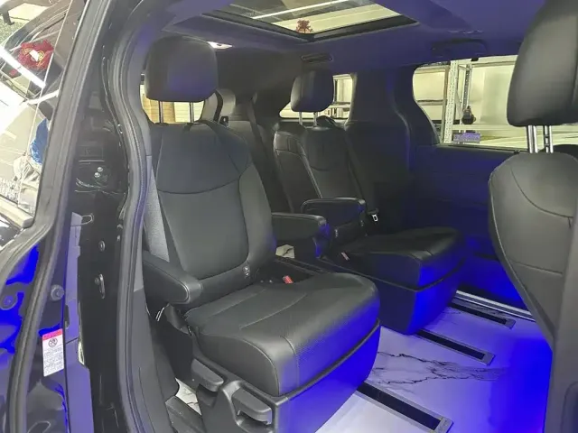 Toyota Granvia — Фото автомобиля 15