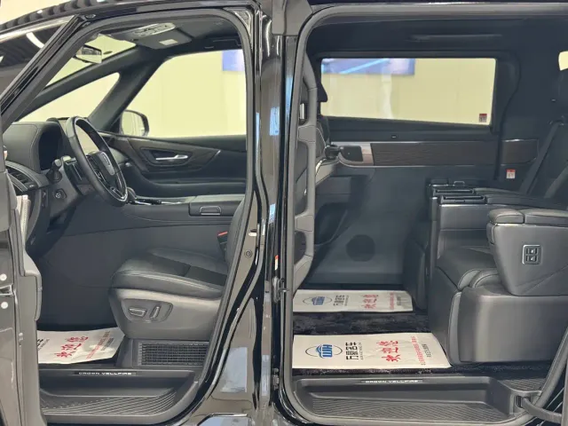 Toyota Vellfire — Фото автомобиля 6